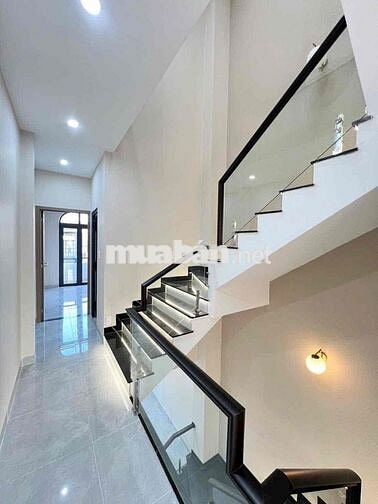 CHO THUÊ NHÀ MẶT TIỀN HẺM 54 HÙNG VƯƠNG