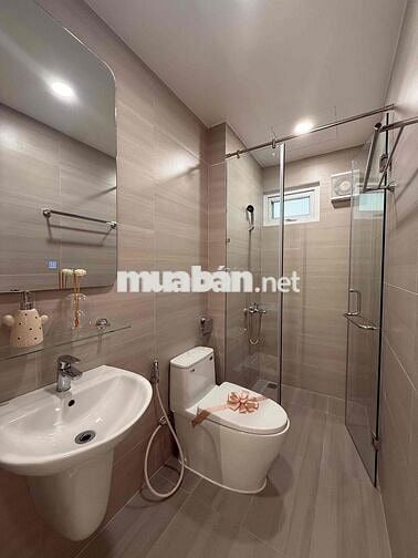 Bán nhà ở xã hội mặt tiền đường Nguyễn Văn Tỏ, gần siêu thị Go