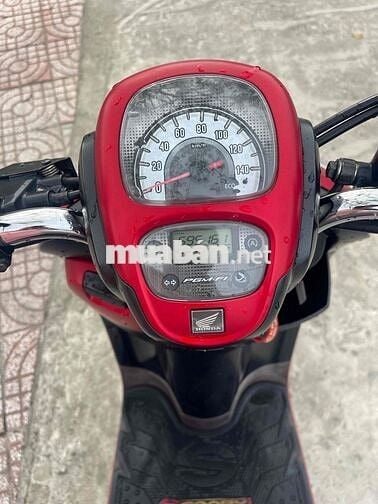 Honda Scoopy Stylish màu Đỏ