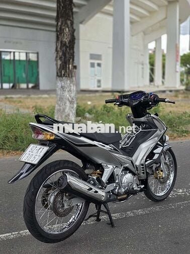 Exciter Xuống Áo Côn tay bs 92 Đen, Bạc