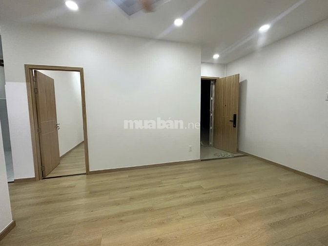 Cho thuê căn hộ 72 m2 có 2 PN nhà cực đẹp giá chỉ 11 Tr/tháng 