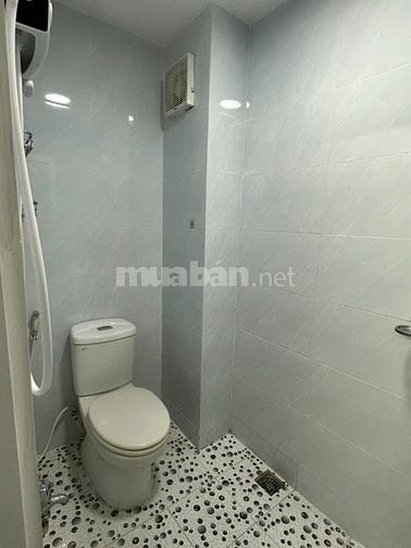 Cho thuê căn hộ 72 m2 có 2 PN nhà cực đẹp giá chỉ 11 Tr/tháng 