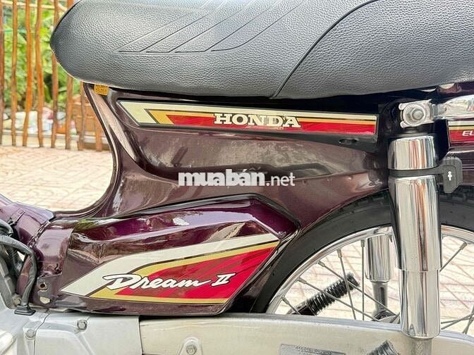 Honda Dream Thái đời 95 . Xe sưu tầm.