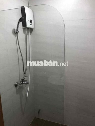 Chính chủ cho thuê chung cư Starlight q6