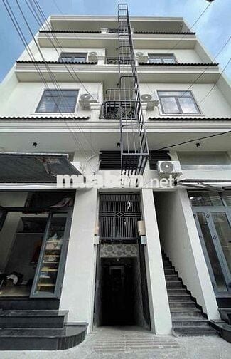 Căn Hộ Duplex Nội Thất Đầy Đủ Đẹp Vị Trí Ngay Trung Tâm Quận 7