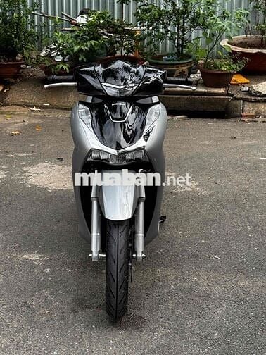 Honda SH 125i 2024 Bạc poscher siêu lướt nhu new
