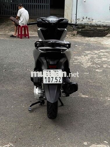Honda SH 125i 2024 Bạc poscher siêu lướt nhu new