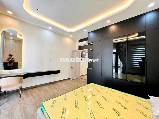 NHÀ  KHU ĐỒNG BỘ NGAY CHỢ HIỆP THÀNH - FULL MỚI NHỈNH 5,5 tyt
