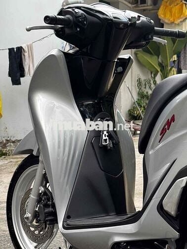 Honda SH 125i 2024 Bạc poscher siêu lướt nhu new