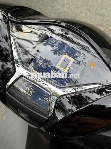 Honda SH 125i 2024 Bạc poscher siêu lướt nhu new