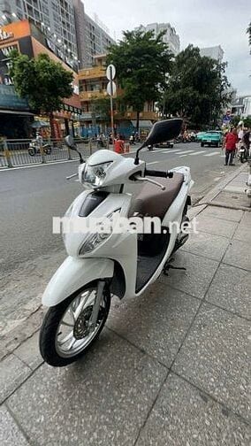 Honda Vision 2023 Smartkey Trắng