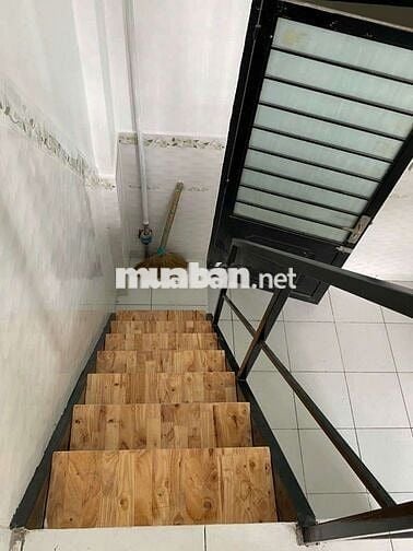 Chung cư mini xác bên trường Đại học Quốc these Miền đông 
