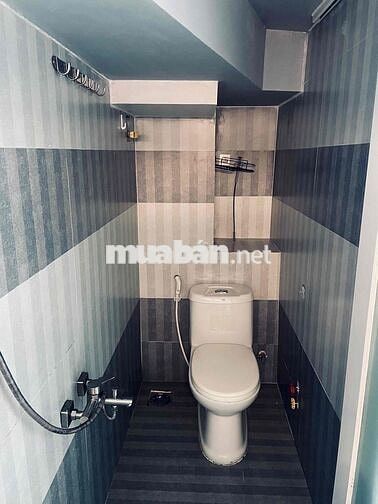 Hiện còn 1 phòng trọ cho thuê  gần Chợ Cây Quéo, ĐH Công