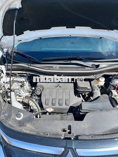 Mitsubishi Xpander Premium 2025 Trắng 8.500 km