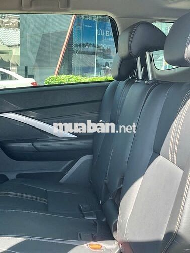 Mitsubishi Xpander Premium 2025 Trắng 8.500 km