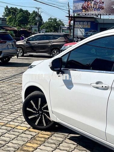 Mitsubishi Xpander Premium 2025 Trắng 8.500 km