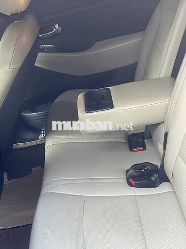 BÁN NHANH KIA RONDO  7 CHỔ - 2.0  MÀU TRẮNG