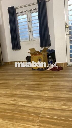 Phòng cửa sổ trời thoáng mát quận 4