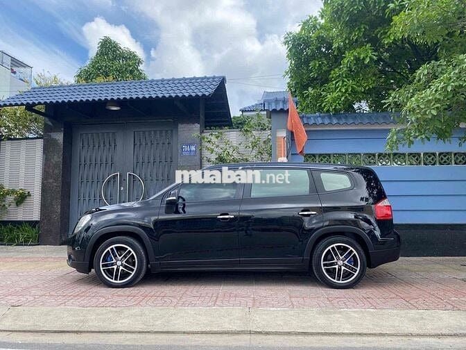 Chevrolet Orlando 1.8LTZ 2017 Tự động Đen