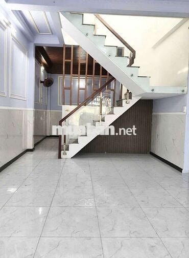 Bán nhà mặt tiền Mai Hắc Đế, P15,Q8 6,15x15,5m 3 tấm 4 phòng 68tr/m2