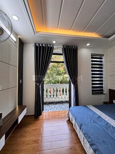 Bán nhà 4X18m đường Hoàng Bật Đạt, P. Tân Sơn, TP.HCM