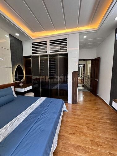 Bán nhà 4X18m đường Hoàng Bật Đạt, P. Tân Sơn, TP.HCM