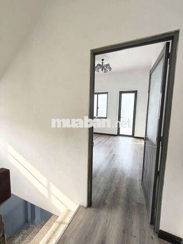 Bán nhà mặt tiền Mai Hắc Đế, P15,Q8 6,15x15,5m 3 tấm 4 phòng 68tr/m2