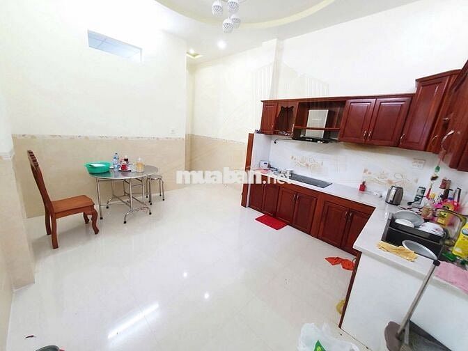 CHO THUÊ NHÀ TRỆT LẦU SÂN THƯỢNG KHU DÂN CƯ 91 B