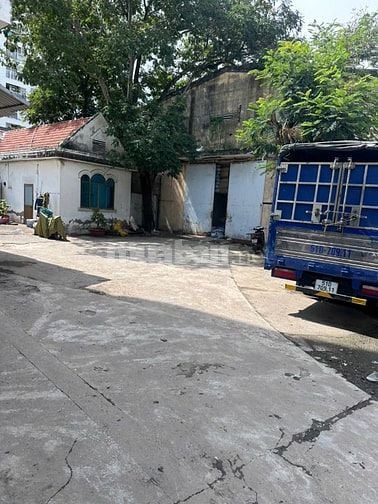 Cho thuê kho 240m Tạ Quang Bửu, Quận 8, giá 90k/m2