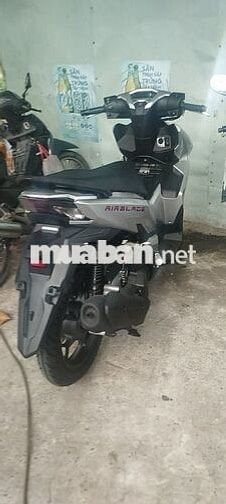 Honda Air Blade 125 Thể thao 2026 Bạc 400km