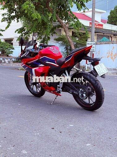 Honda CBR150R HRC 600km Đỏ