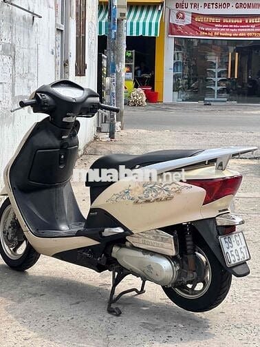 Honda Lead 2011 Vàng kem