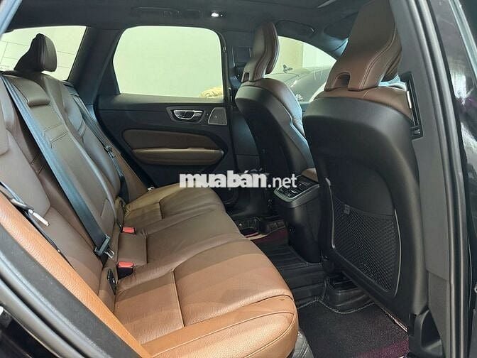 Volvo XC60 B6 Inscription 2022 Đen 79.000 km