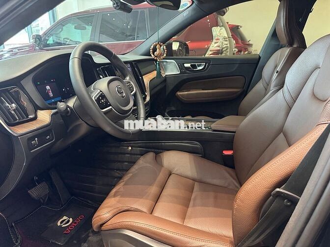Volvo XC60 B6 Inscription 2022 Đen 79.000 km