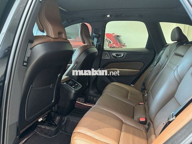 Volvo XC60 B6 Inscription 2022 Đen 79.000 km