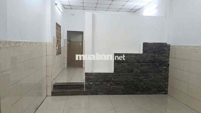 Cho thuê nhà cấp 4 sân rộng, hẻm xe tải thông đường số 2,Phường Truong