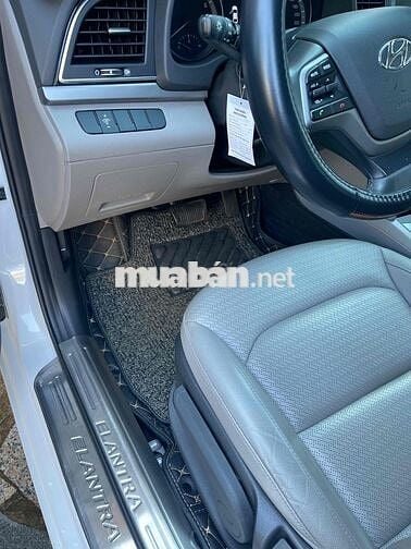 Hyundai Elantra 2024 Trắng 30000 km