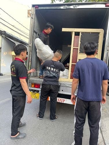 Tuyển 10 nam bốc xếp tự do lương cao