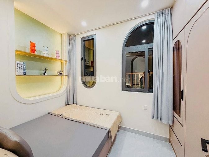 NHÀ TÂN SƠN NHÌ 5.05x14 ĐÚC 4 TẤM, SPA THUÊ 20 TRIỆU/TH, GIÁ 8.5 TỶ