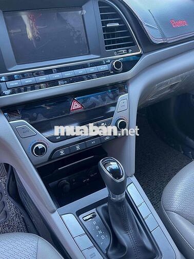Hyundai Elantra 2024 Trắng 30000 km
