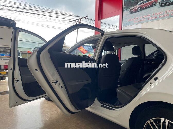 KIA SOLUTO 2020 1.4 Deluxe Tự động Trắng