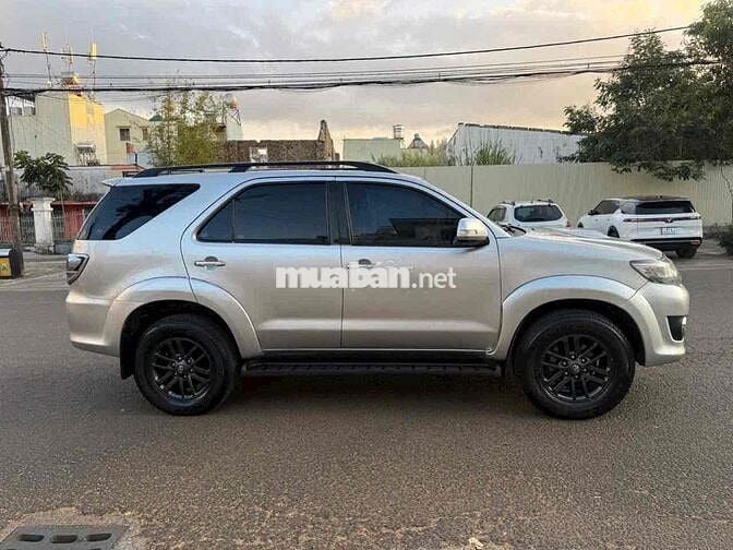 TOYOTA FORTUNER 2016 MT 4X2,MÁY DẦU