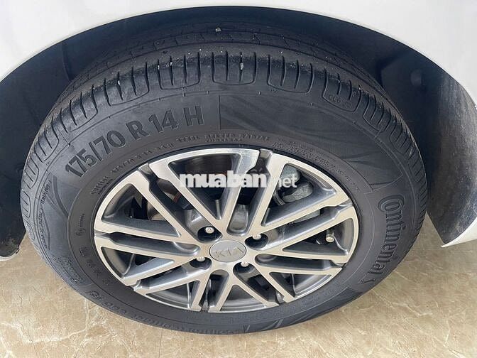 KIA SOLUTO 2020 1.4 Deluxe Tự động Trắng