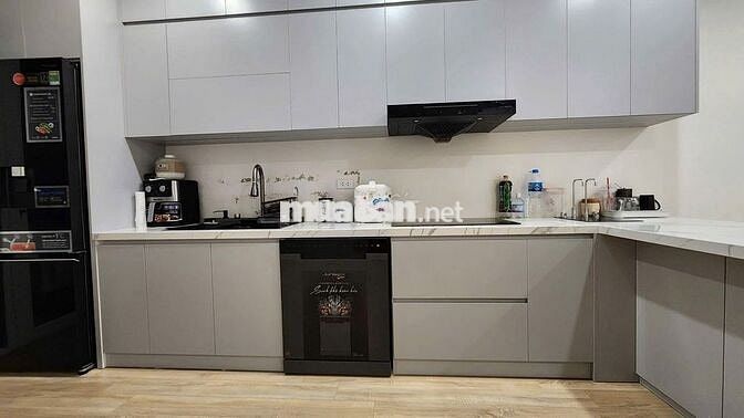 Bán chung cư MIPEC 3 ngủ - 90m2- ô tô - 9,5 tỷ