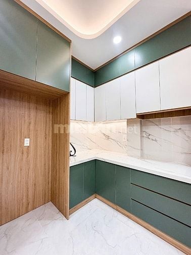 Bán nhà Mới Hẻm Võ Văn Tần, 2 Phòng ngủ, Full nội thất, Vào ở liền