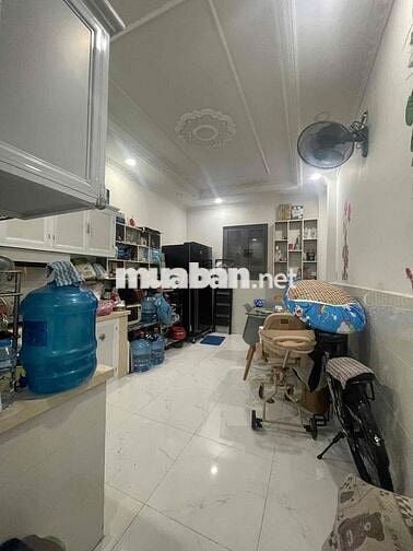 🔥HIẾM! NHÀ 3 TẦNG - 4PN - HẺM XE HƠI QUẬN 7 - NHỈNH 4 Tỷ