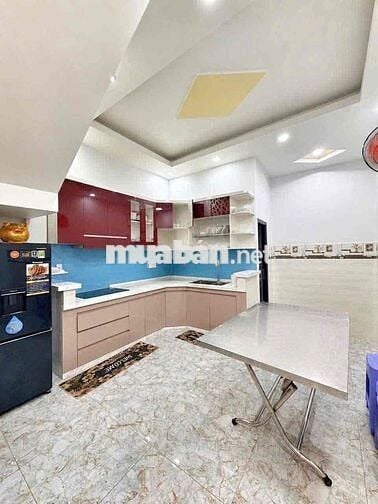 🔥 VỊ TRÍ ĐẸP QUẬN 7-NHÀ 2 TẦNG KIÊN CỐ-GẦN LOTTE MART-NHỈNH 5Tỷ