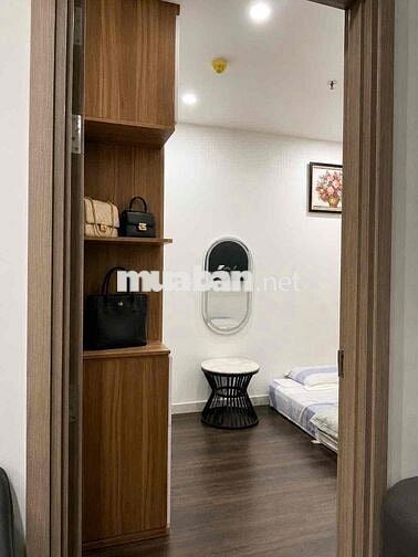 CHỦ HẠ GIÁ CẦN BÁN NHANH CĂN NERA TOÀ A VIEW HỒ BƠI FULL NỘI THẤT