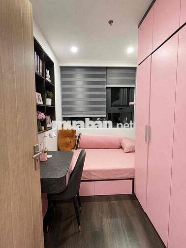 CHỦ HẠ GIÁ CẦN BÁN NHANH CĂN NERA TOÀ A VIEW HỒ BƠI FULL NỘI THẤT