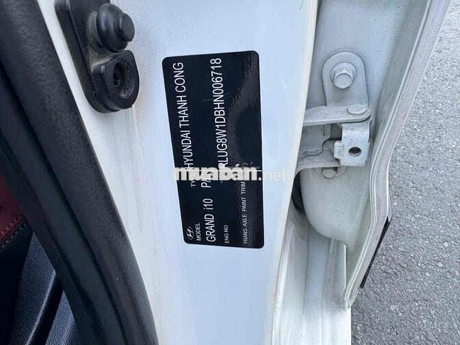 Hyundai i10 2017 Full 68000 km Trắng